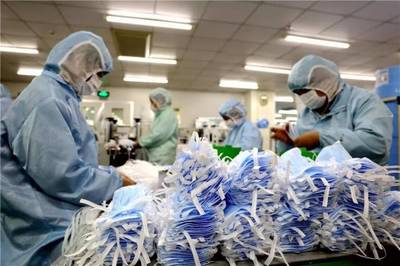 日產(chǎn)口罩50萬只!連日來,河源這家公司超負(fù)荷運(yùn)轉(zhuǎn)!